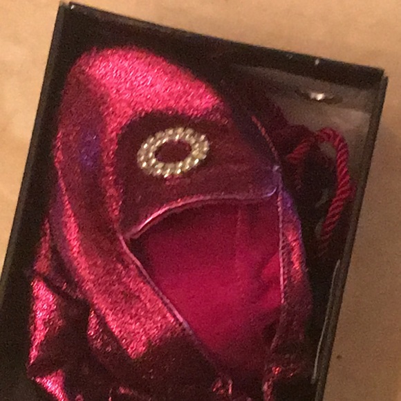 MAKE ME AN OFFER!! NWOT. JOAN BOYCE TRAVEL FLATS! - Picture 6 of 6